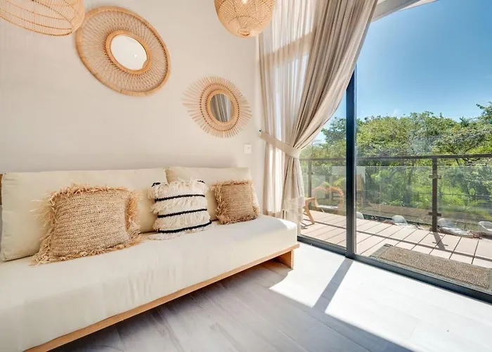 The #5 - Boutique In Flamingo - Ground Level Apartamento Playa Flamingo