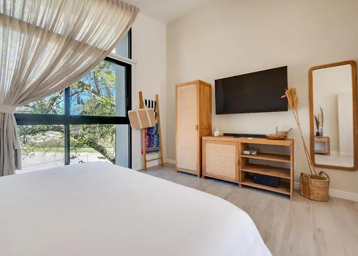 Apartamento The #5 - Boutique In Flamingo - Ground Level *
